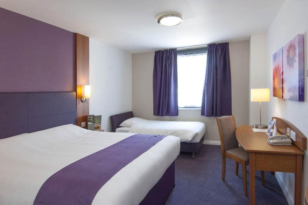 Premier Inn Tonbridge Zimmer foto