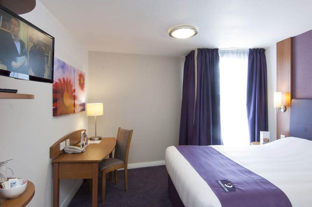 Premier Inn Tonbridge Zimmer foto